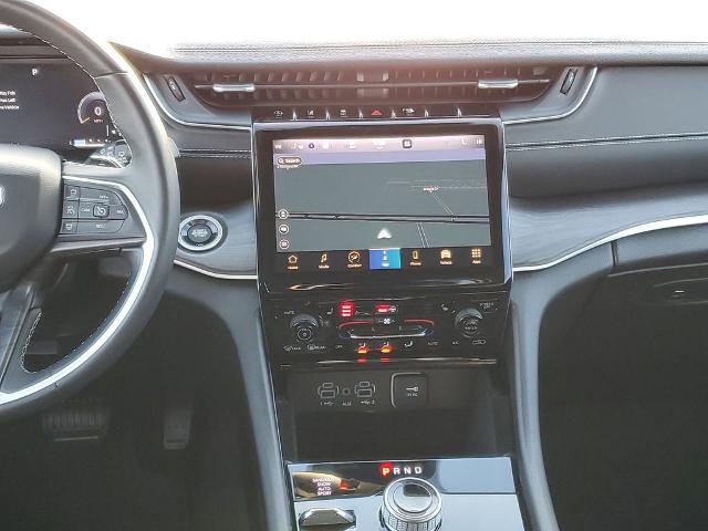 Used 2021 Jeep Grand Cherokee L Limited w/ Trailer Tow Group (B) image 25