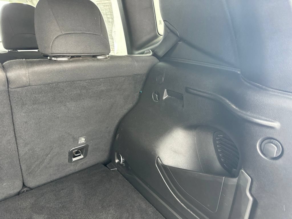 Used 2022 Jeep Renegade Latitude AWD/4WD image 22