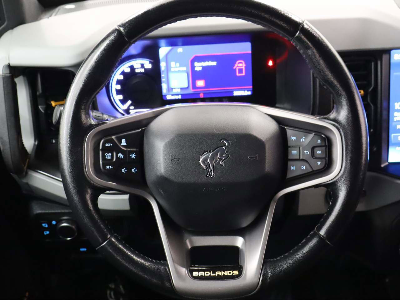 Certified 2021 Ford Bronco Badlands image 21