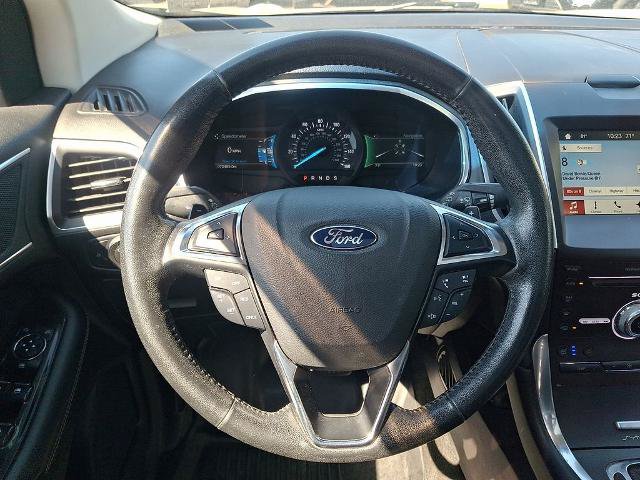 Certified 2017 Ford Edge Titanium w/ Equipment Group 301A FWD image 20