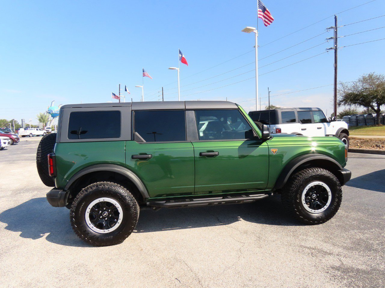 Certified 2023 Ford Bronco Badlands image 7