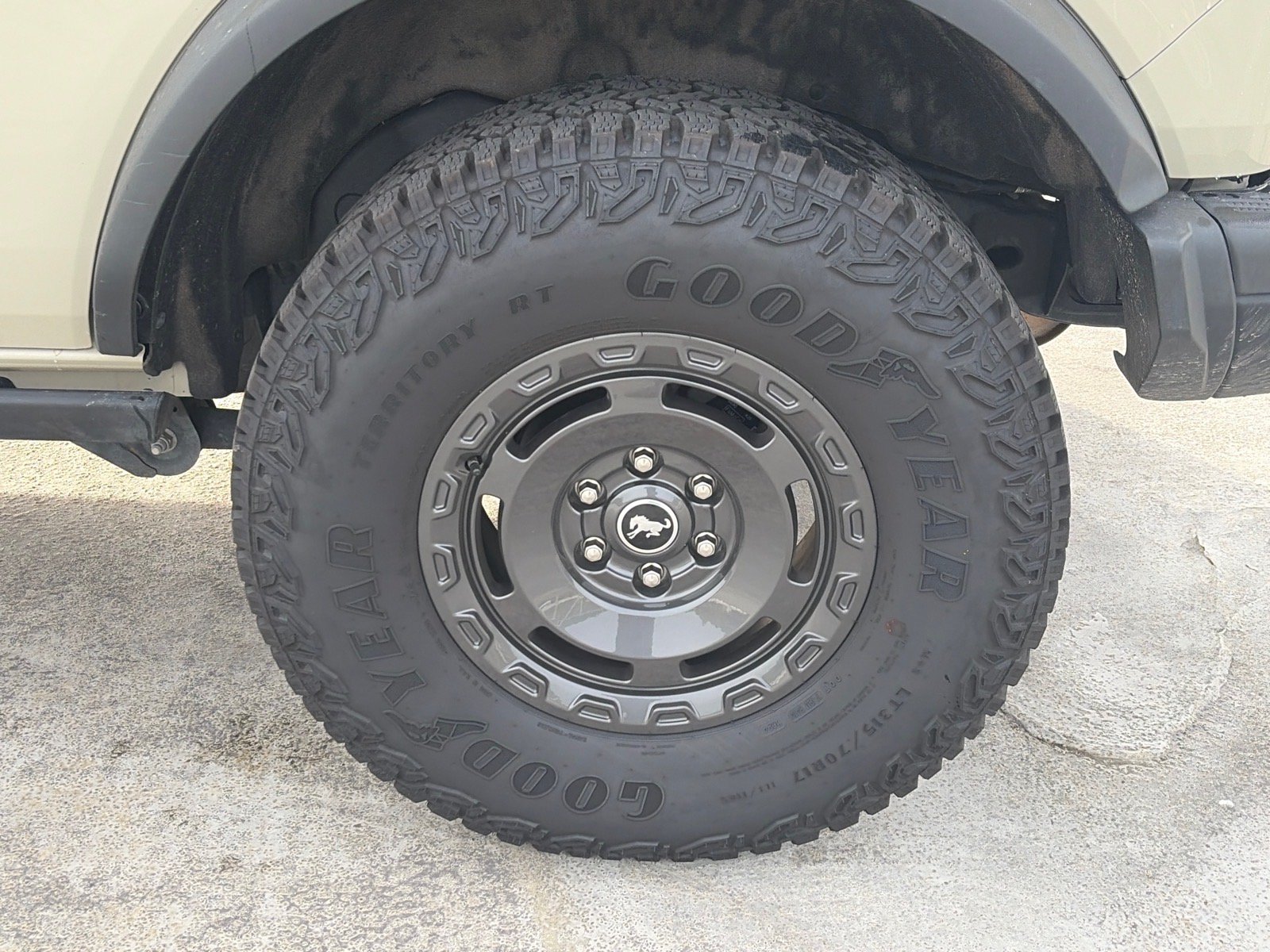 Certified 2025 Ford Bronco Badlands AWD/4WD image 21