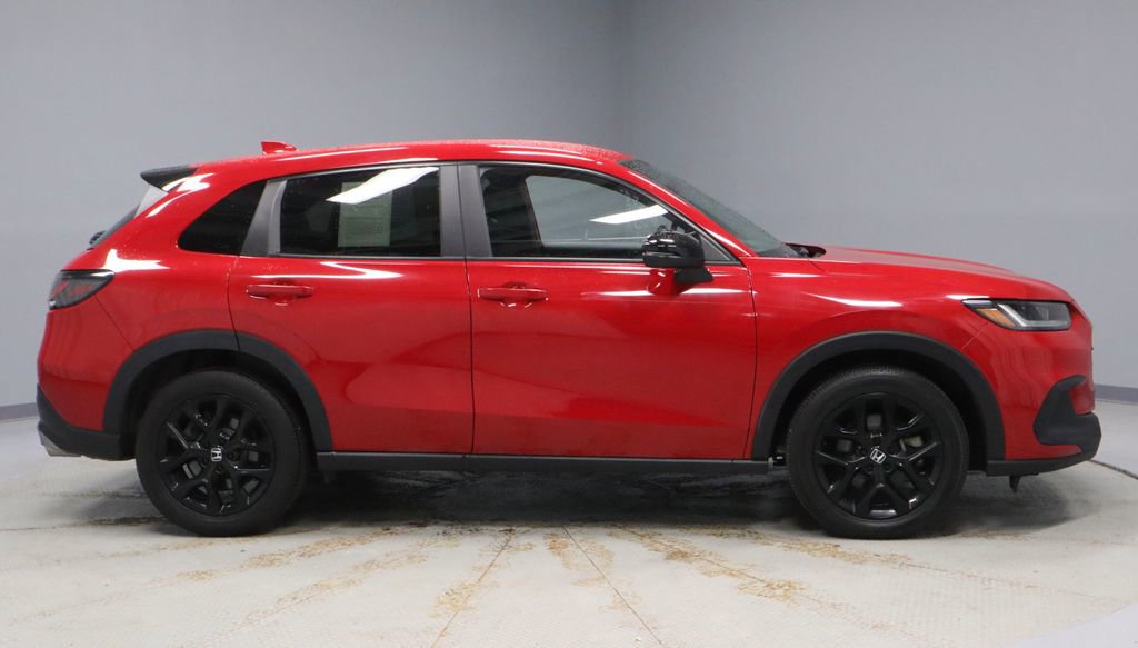 Used 2023 Honda HR-V Sport image 12
