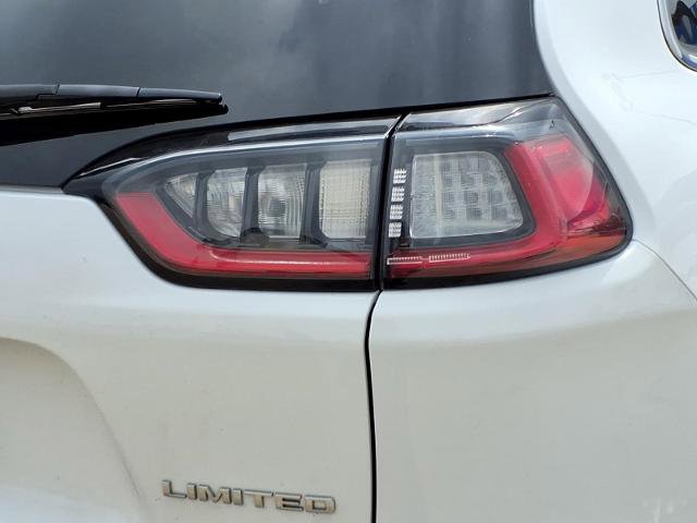 Used 2020 Jeep Cherokee Limited AWD/4WD image 12