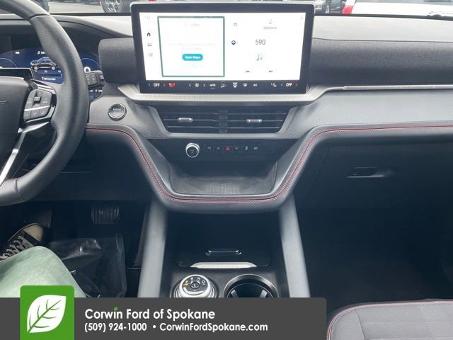 Certified 2025 Ford Explorer ST-Line w/ ST-Line Street Pack image 32