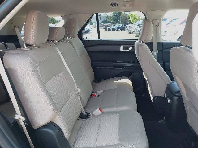 Certified 2023 Ford Explorer 4WD image 24