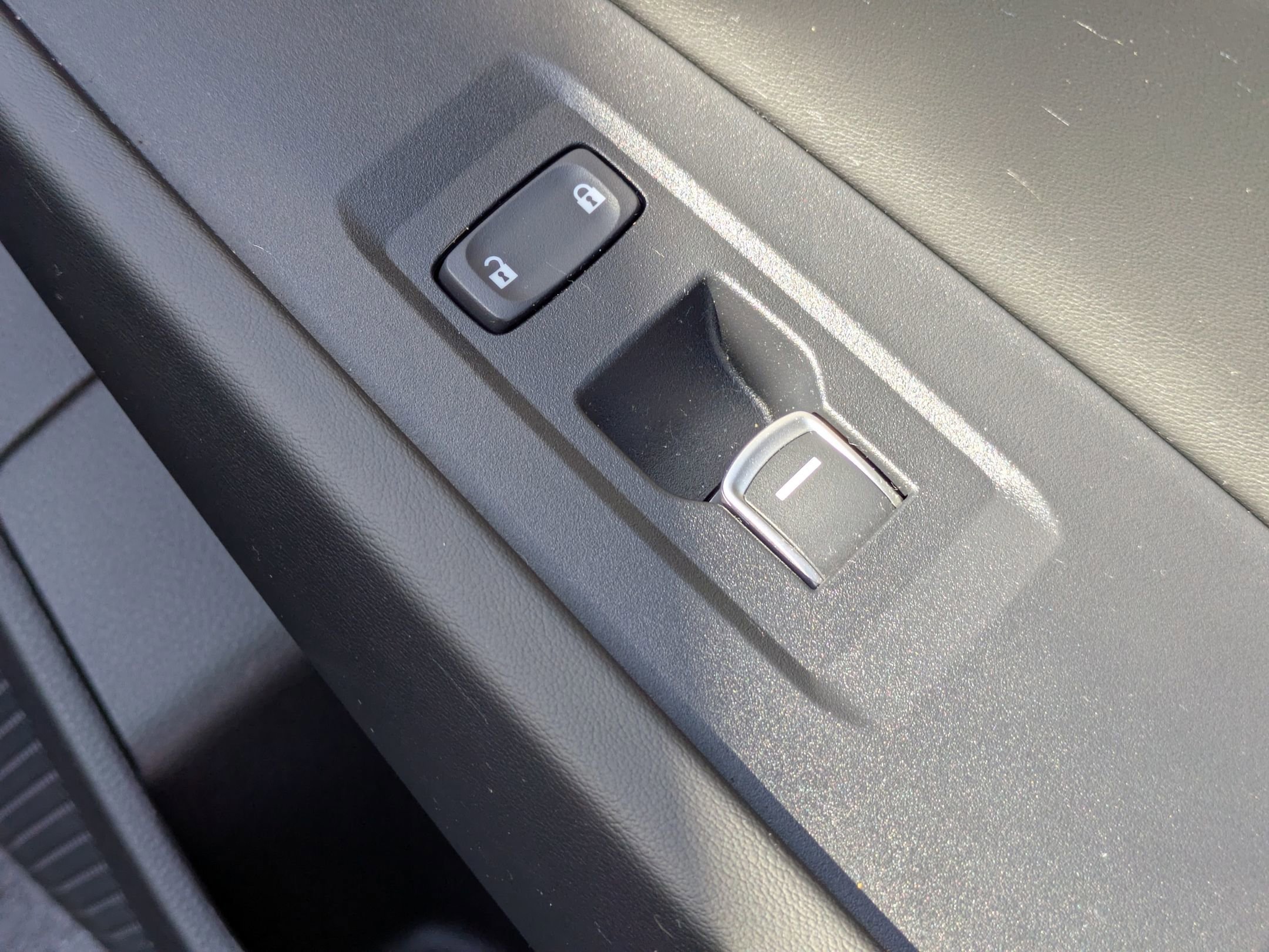 Used 2024 Honda Accord EX image 34