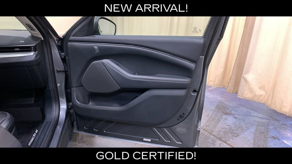Certified 2021 Ford Mustang Mach-E Select w/ Comfort/Technology Package AWD/4WD image 12