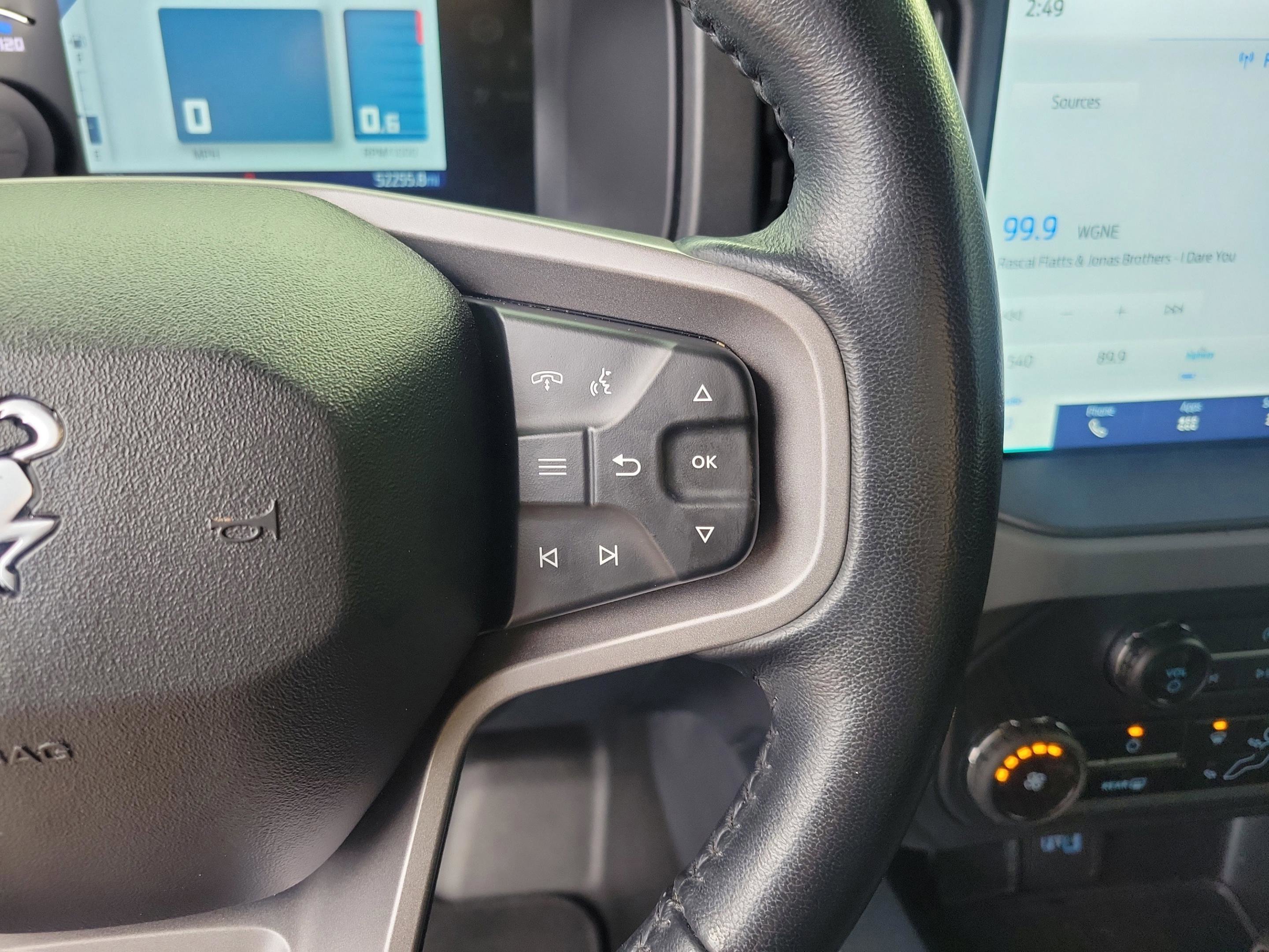 Certified 2024 Ford Bronco Black Diamond image 13