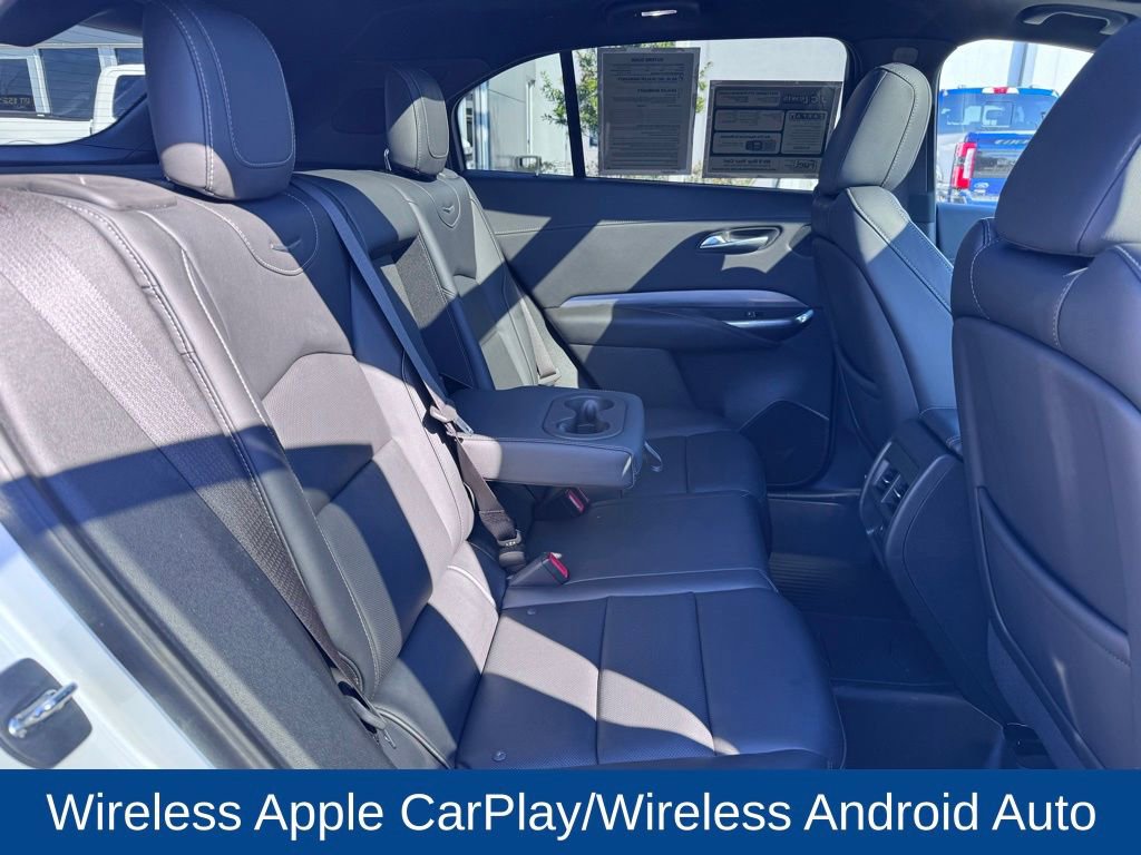 Used 2024 Cadillac XT4 Premium Luxury image 21