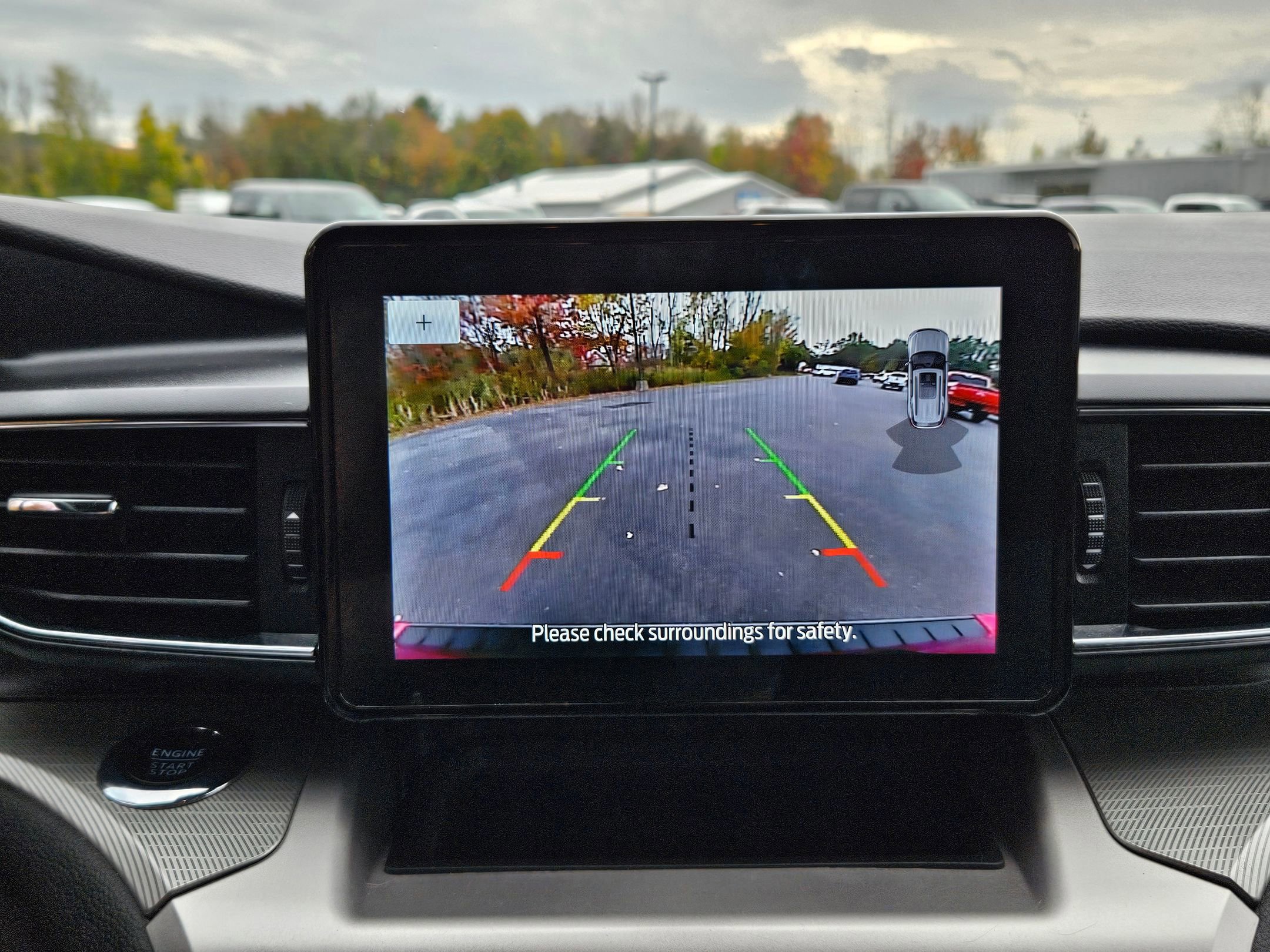 Certified 2022 Ford Explorer XLT w/ Equipment Group 202A image 15