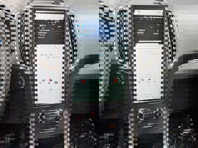 Certified 2022 Ford Edge SEL image 21