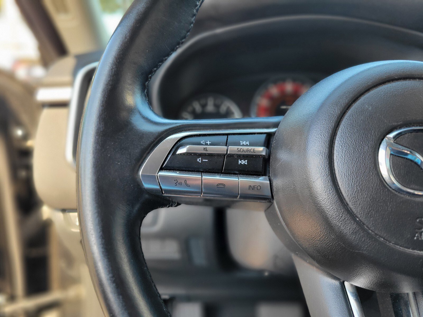 Used 2023 MAZDA CX-50 2.5 S w/ Preferred Plus Pkg image 29