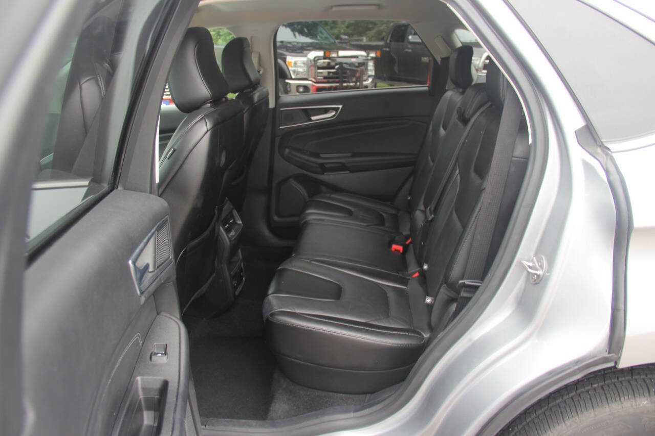 Certified 2022 Ford Edge Titanium image 27