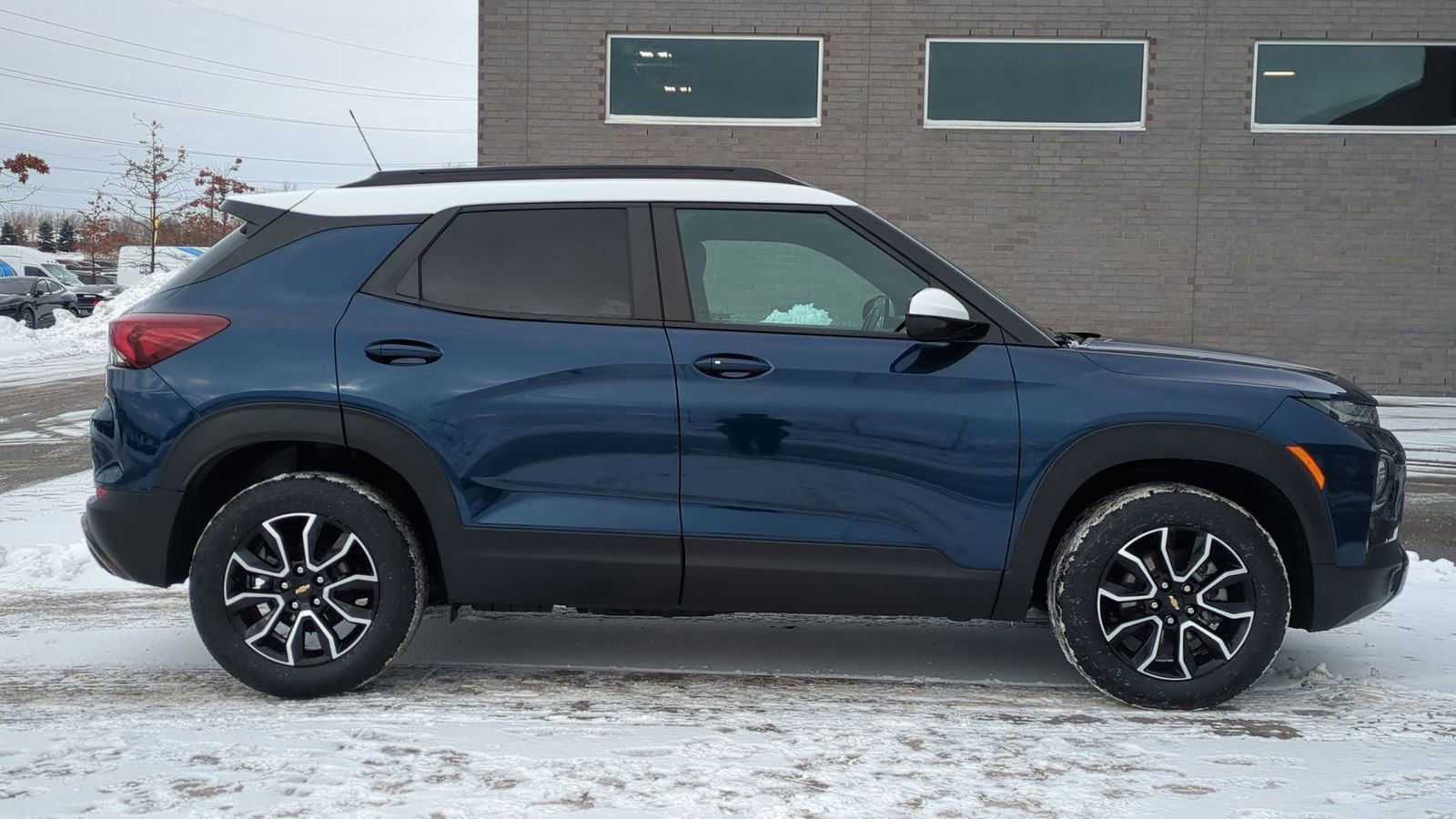 Used 2023 Chevrolet TrailBlazer ACTIV image 8