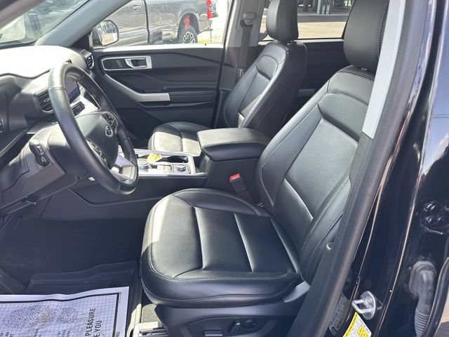 Certified 2023 Ford Explorer XLT w/ Equipment Group 202A AWD/4WD image 26