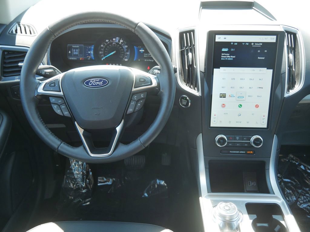 Certified 2024 Ford Edge SEL w/ Convenience Package AWD/4WD image 16