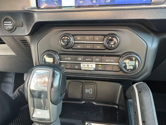 Certified 2021 Ford Bronco Outer Banks AWD/4WD image 18
