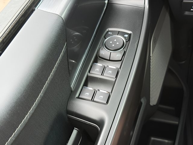 Certified 2025 Ford F150 Lariat AWD/4WD image 27