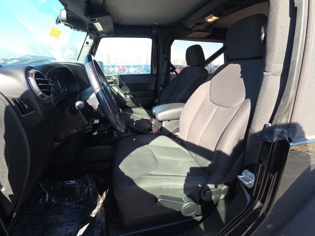 Used 2018 Jeep Wrangler Sport image 18