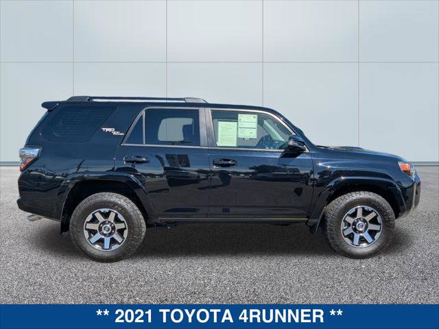 Used 2021 Toyota 4Runner TRD Off-Road Premium w/ Moonroof Package AWD/4WD image 6