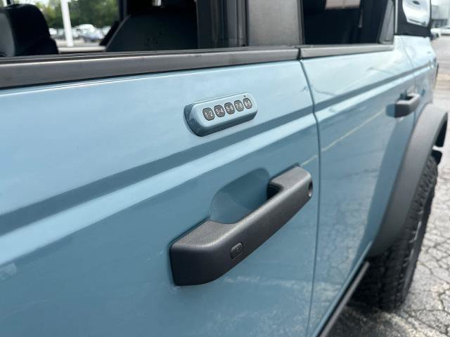 Certified 2023 Ford Bronco Badlands AWD/4WD image 13