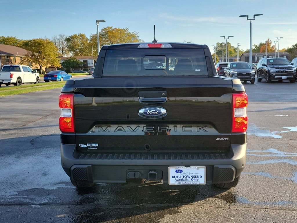 Certified 2024 Ford Maverick Lariat w/ 4K Tow Package image 4