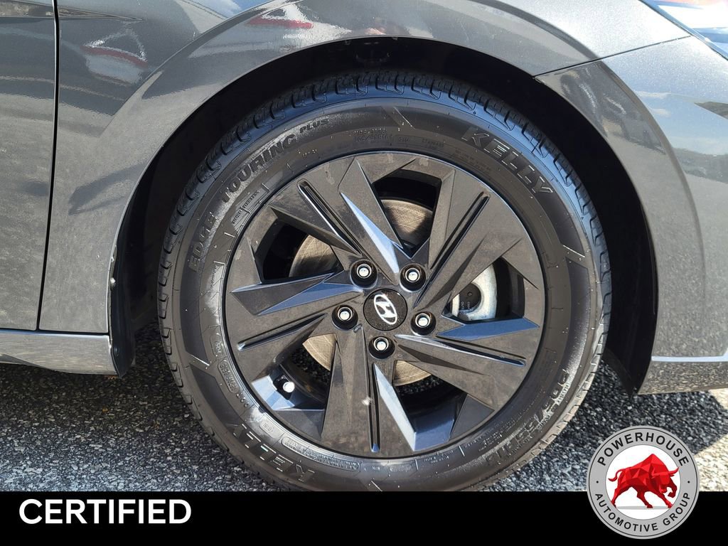 Used 2023 Hyundai Elantra SEL FWD image 12