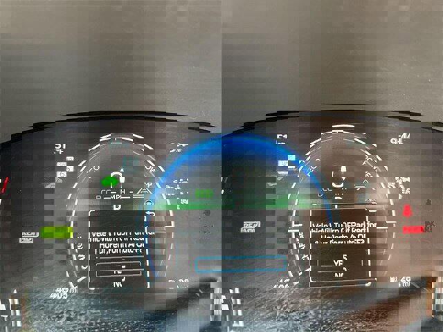 Used 2025 Toyota Camry LE image 16