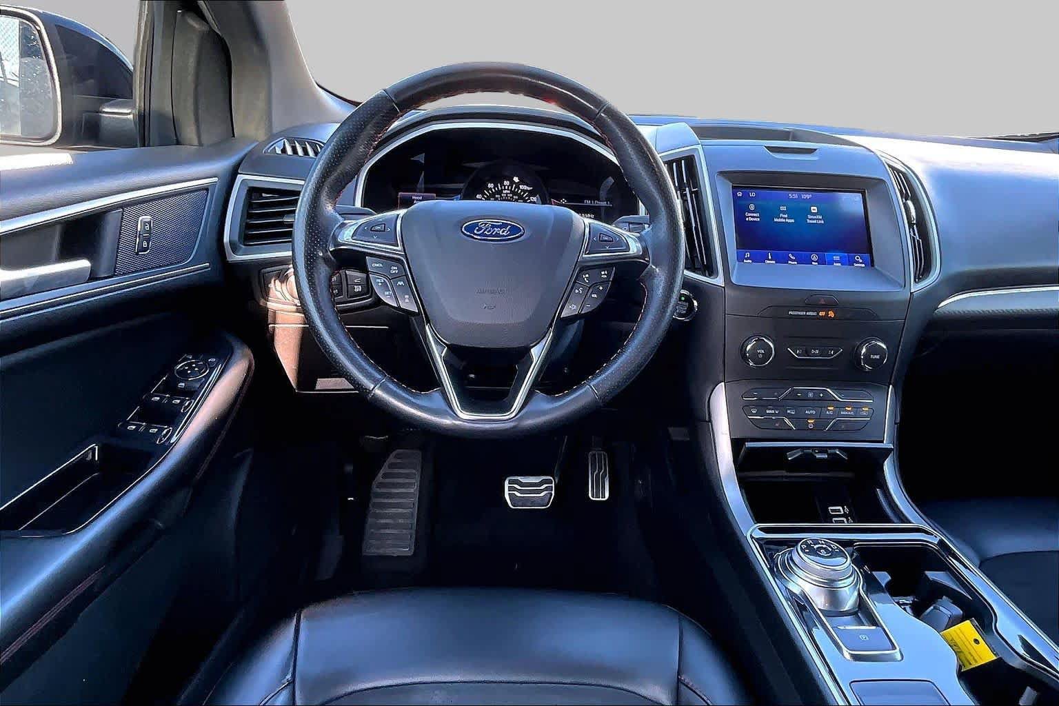 Certified 2020 Ford Edge ST-Line FWD image 8
