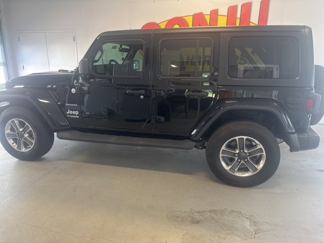 Used 2020 Jeep Wrangler Unlimited Sahara w/ Uconnect 4C Nav & Sound Group image 2