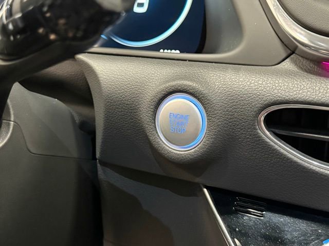 Used 2022 Hyundai Sonata Limited image 17