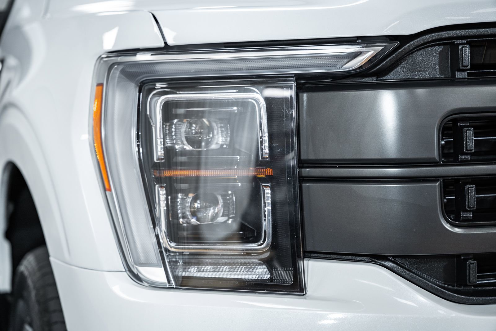 Certified 2023 Ford F150 Lariat w/ Equipment Group 502A High image 14