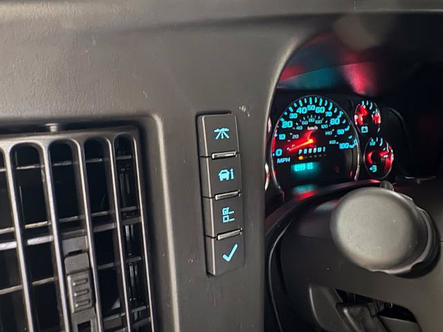 Used 2025 Chevrolet Express 2500 w/ Driver Convenience Package RWD image 23