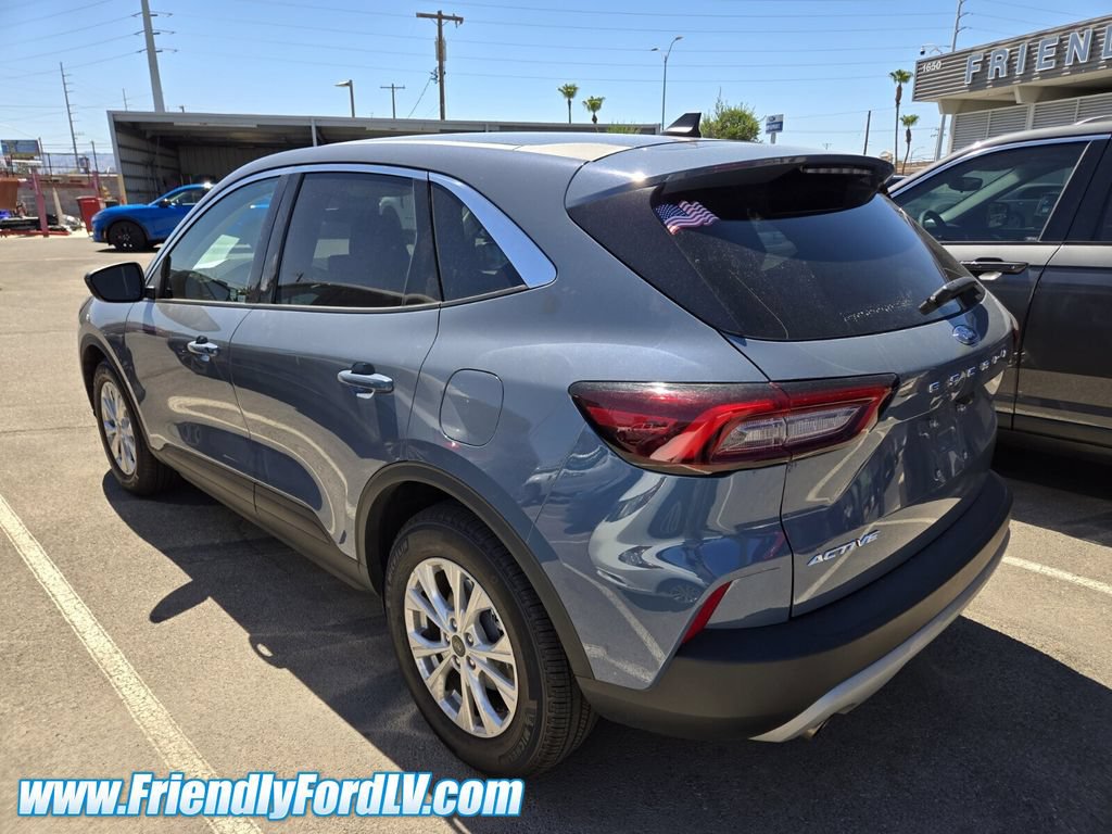 Certified 2024 Ford Escape Active FWD image 2