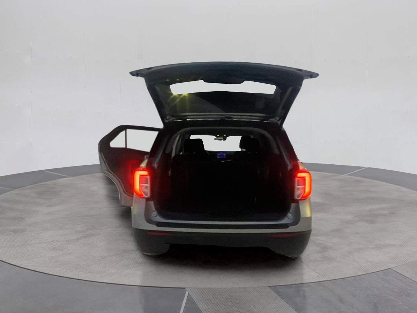 Certified 2021 Ford Explorer XLT image 20