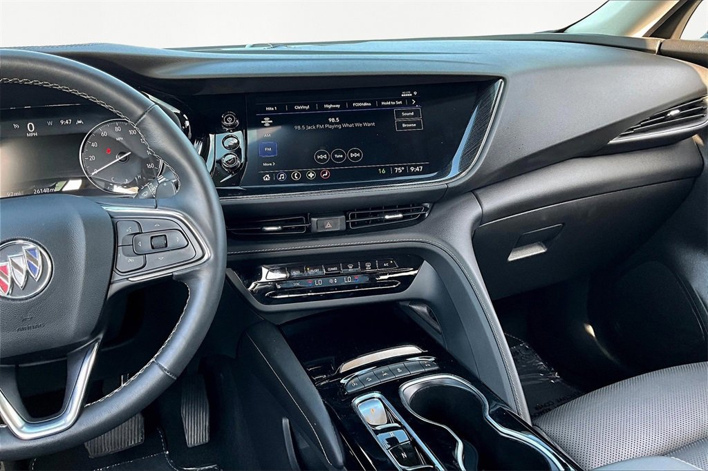 Used 2023 Buick Envision Essence image 8