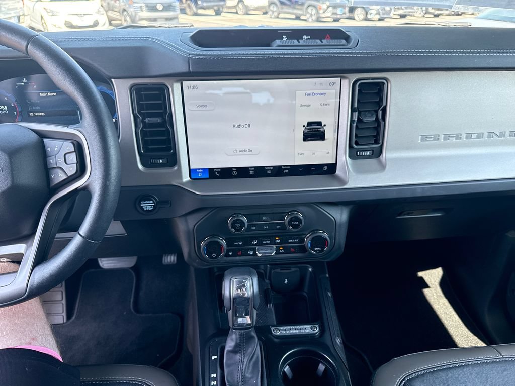 Certified 2025 Ford Bronco Outer Banks AWD/4WD image 18
