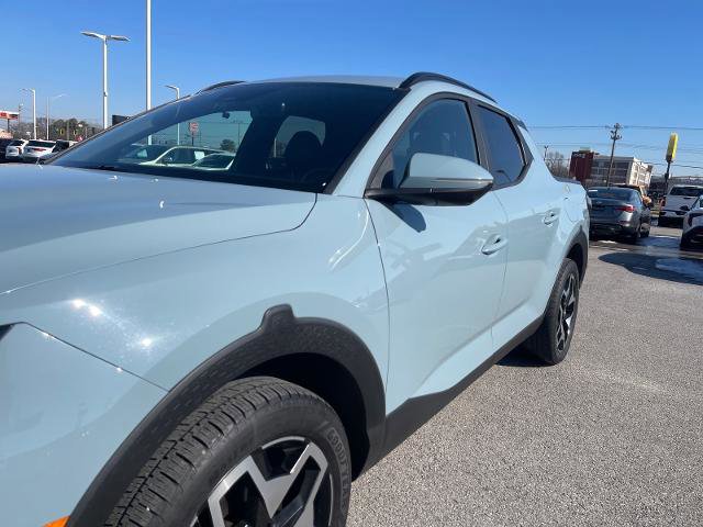 Used 2022 Hyundai Santa Cruz Limited image 2