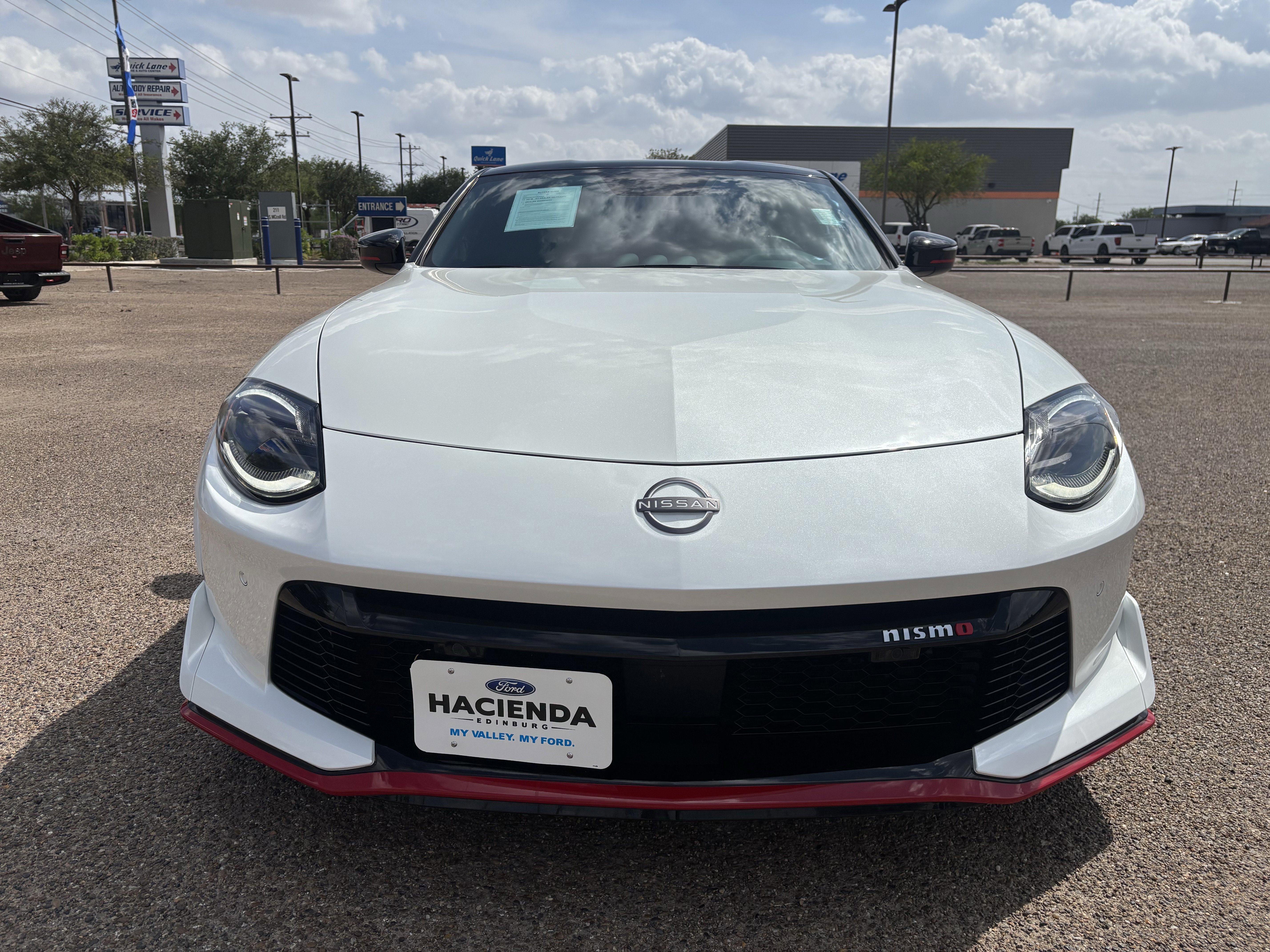 Used 2024 Nissan Z NISMO w/ Floor Mat Package image 7