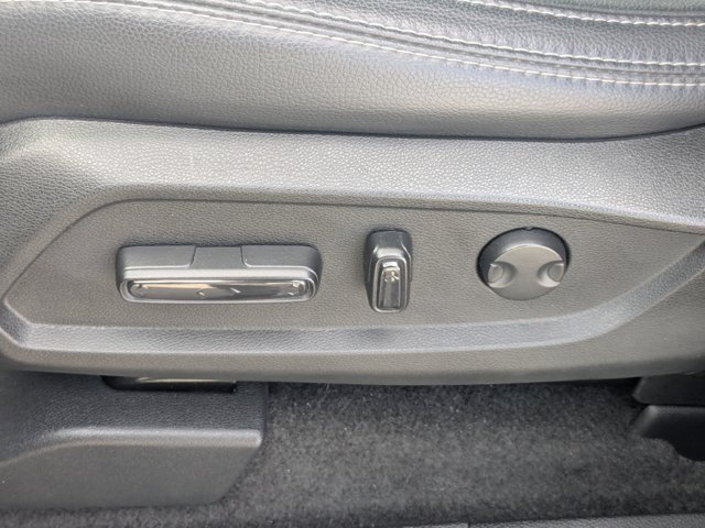 Used 2024 Honda Pilot Touring image 18