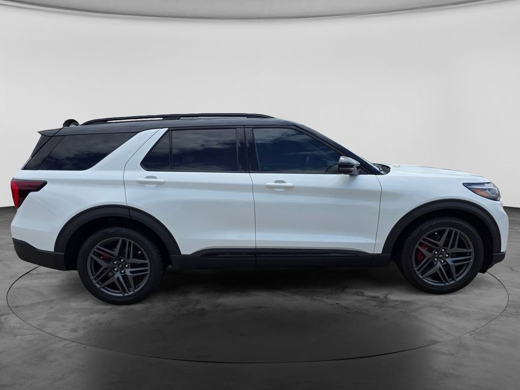 Certified 2025 Ford Explorer ST w/ Sun And Sound Package AWD/4WD image 10