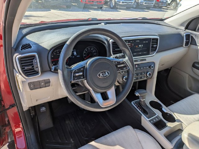 Used 2022 Kia Sportage LX AWD/4WD image 8