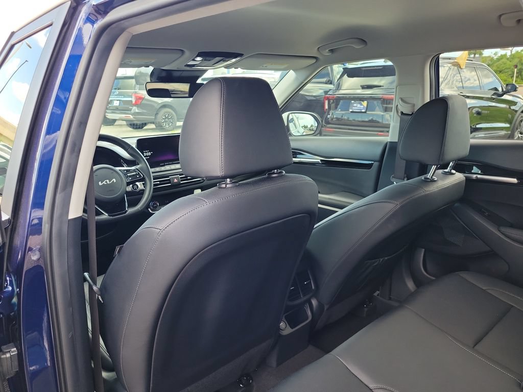 Used 2023 Kia Seltos SX AWD/4WD image 13