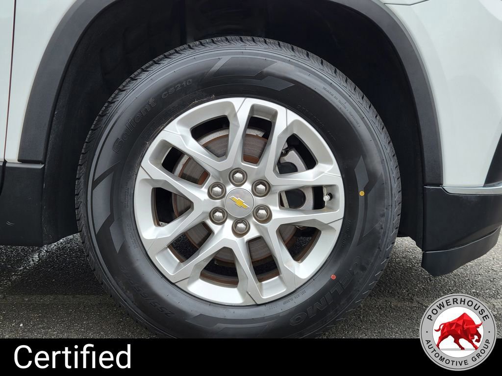 Used 2020 Chevrolet Traverse LT image 11