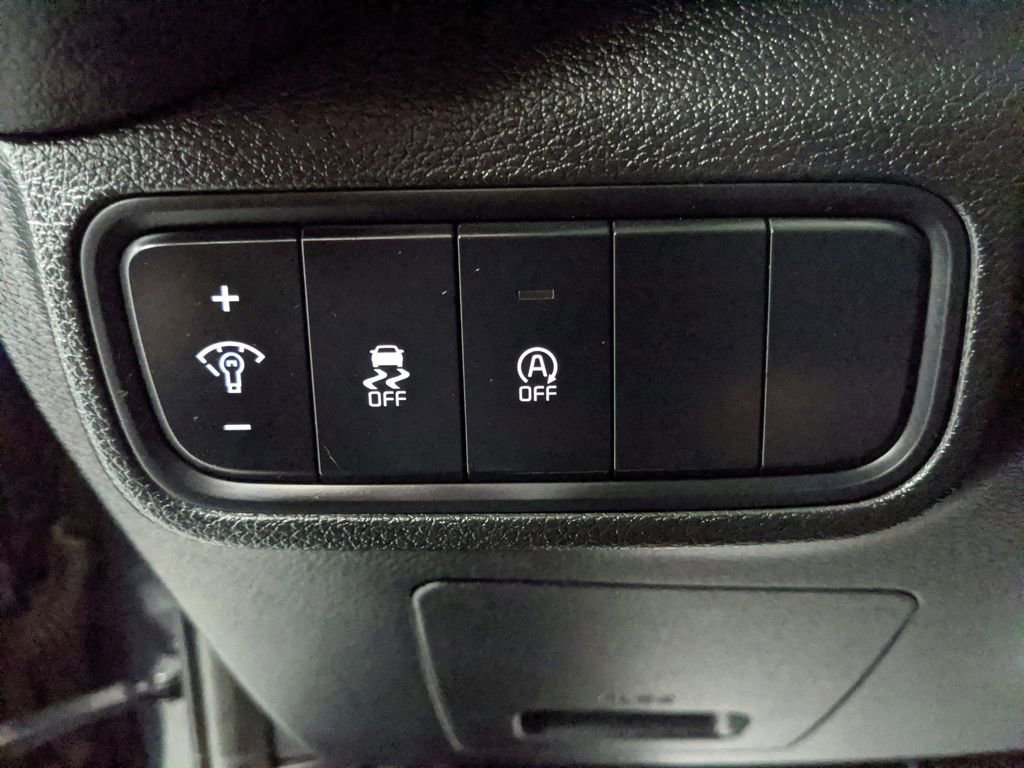 Used 2024 Kia Soul LX w/ Option Group 015 image 19