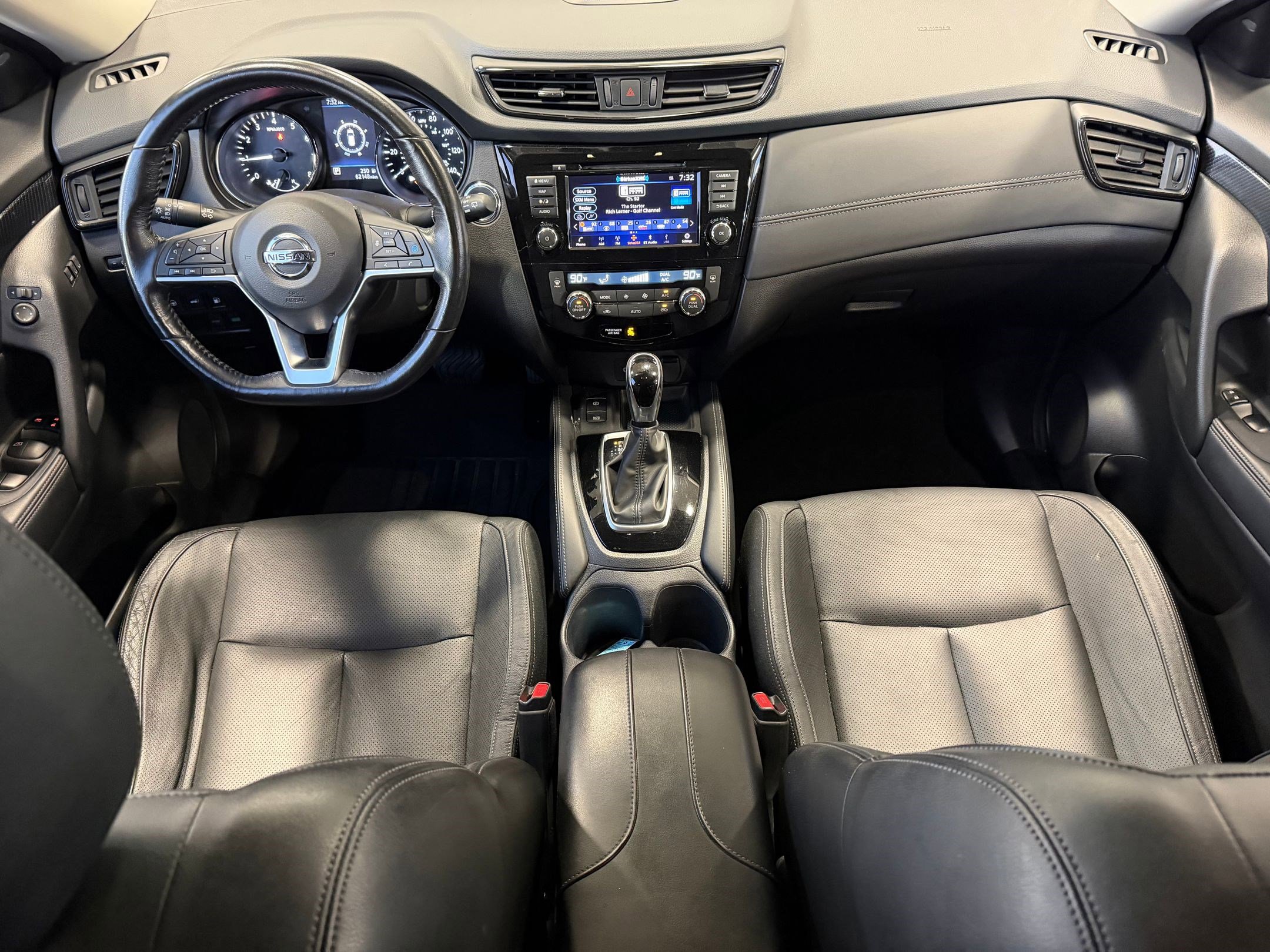 Used 2018 Nissan Rogue SL w/ Premium Package image 15