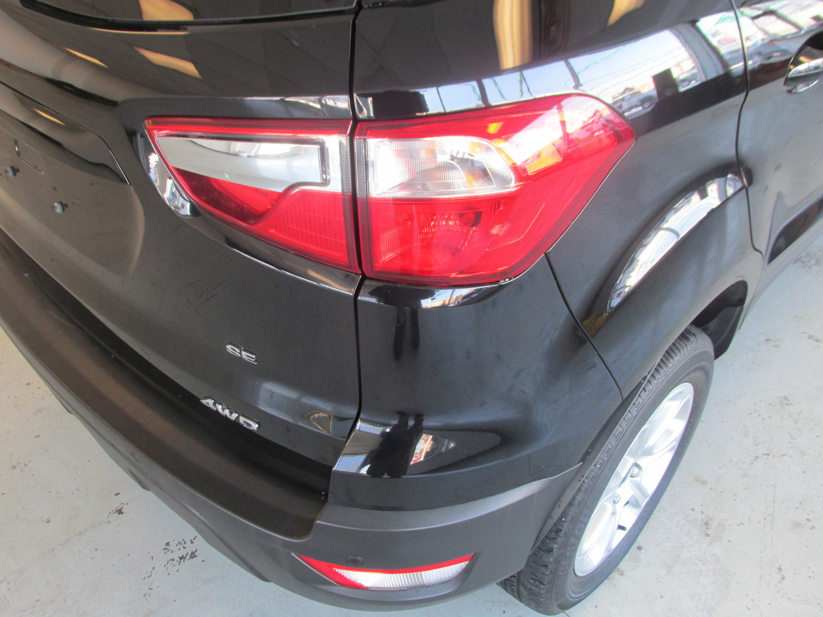 Certified 2022 Ford EcoSport SE w/ SE Convenience Package image 11