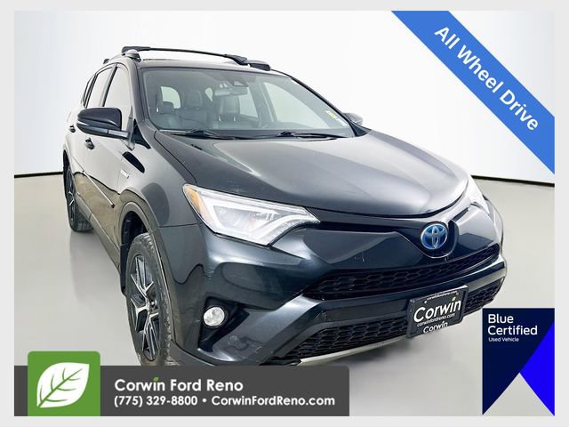 Used 2018 Toyota RAV4 SE video 1