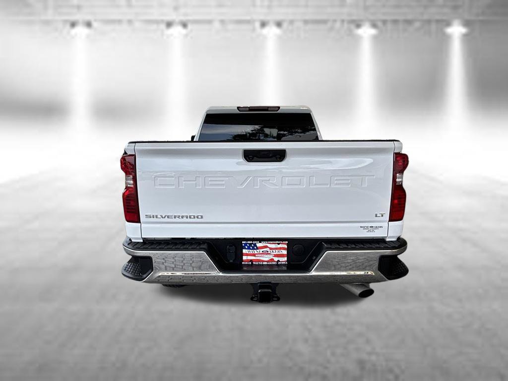 Used 2025 Chevrolet Silverado 2500 LT w/ Convenience Package AWD/4WD image 5